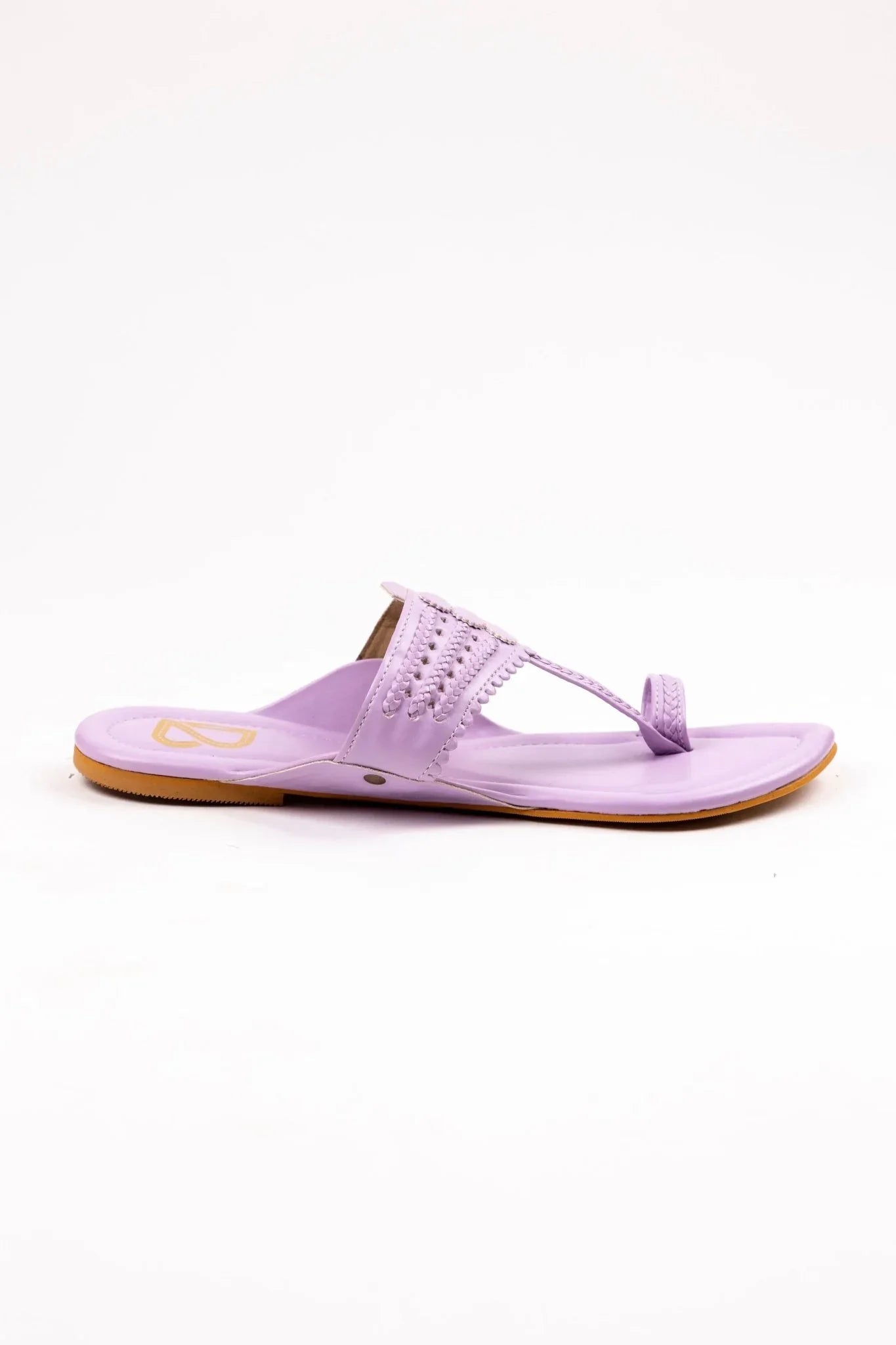 Lavender handmade women's jutti sandal with toe loop and woven leather design on white background