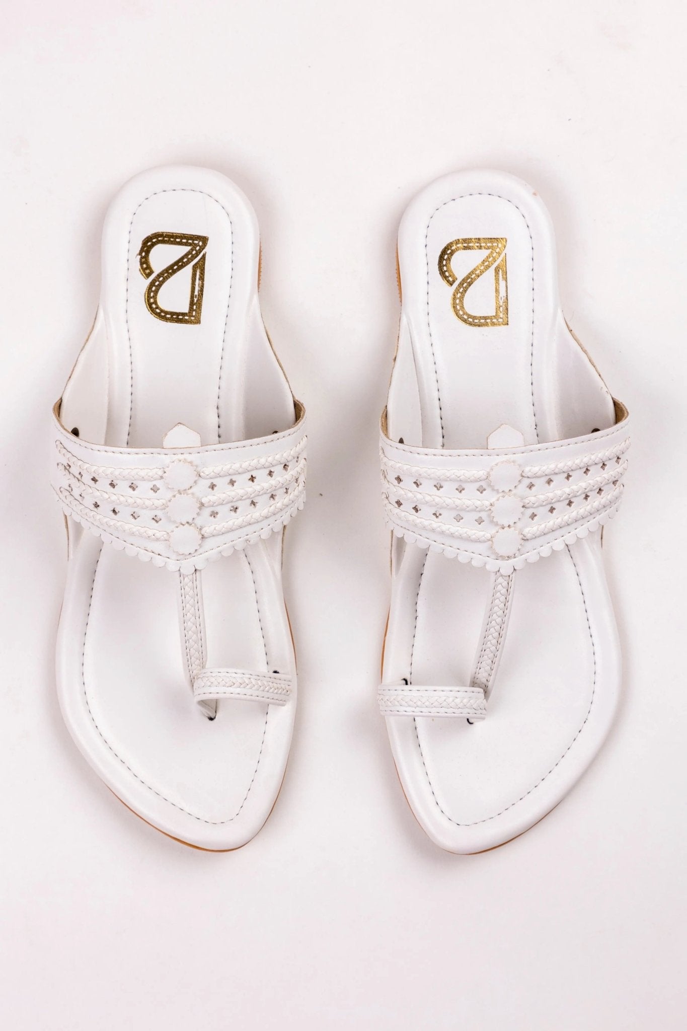 Pearl White kolhapuri - Label Deepti Bajaj