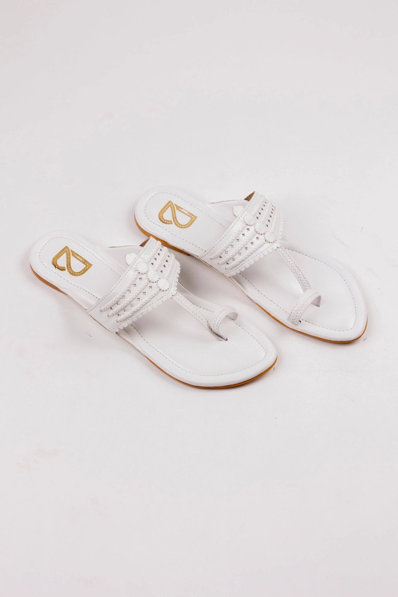 Pearl White kolhapuri - Label Deepti Bajaj