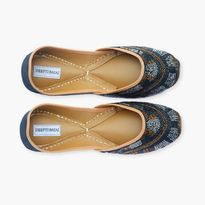 Noor - Label Deepti Bajaj