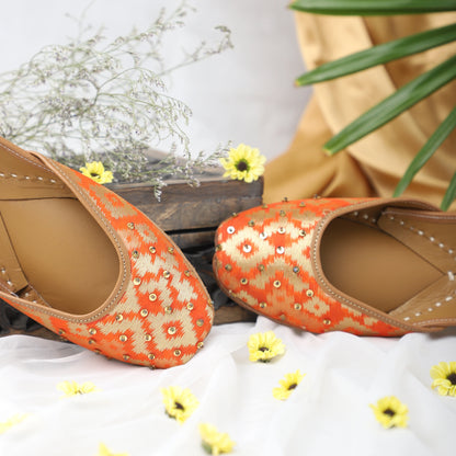 Orange banarsi
