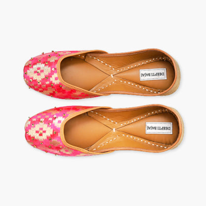 Pink Banarsi