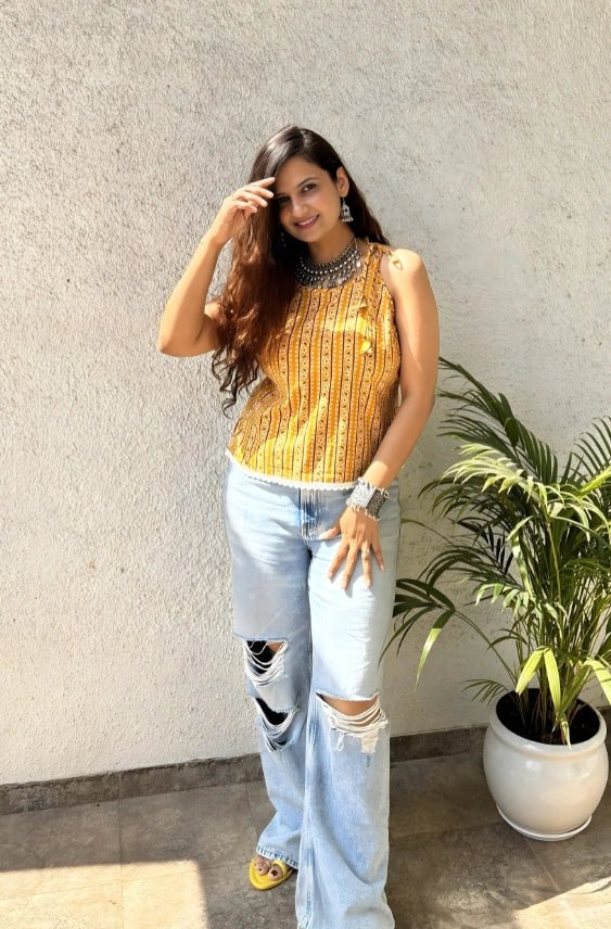 Sunheri - Label Deepti Bajaj